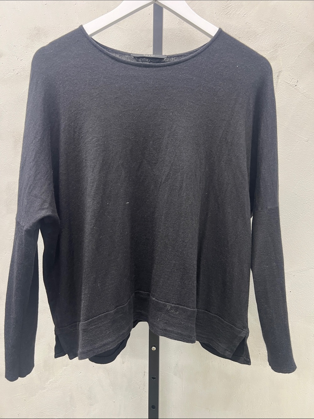 Gucci Black Long-Sleeve Lightweight Crewneck Sweatshirt